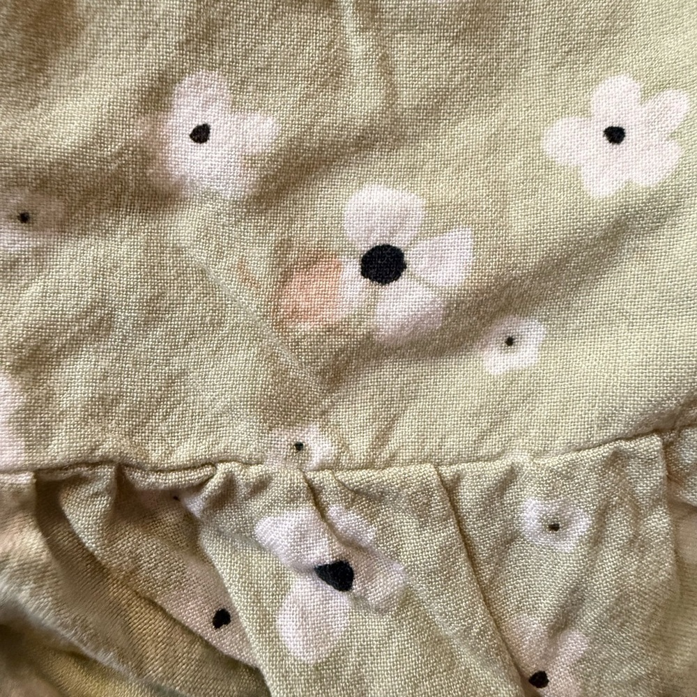 Hollister Kids Dress in Cream with Floral Design - Picture 3 of 5